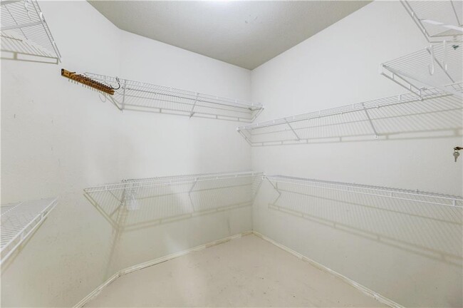 Building Photo - 1003 Antelope Ridge