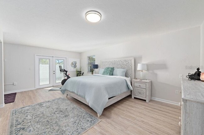 Building Photo - 2676 Martin St