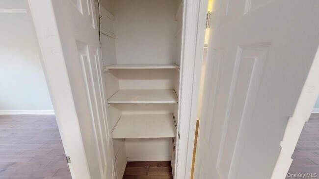 Building Photo - 67-12 Juno St