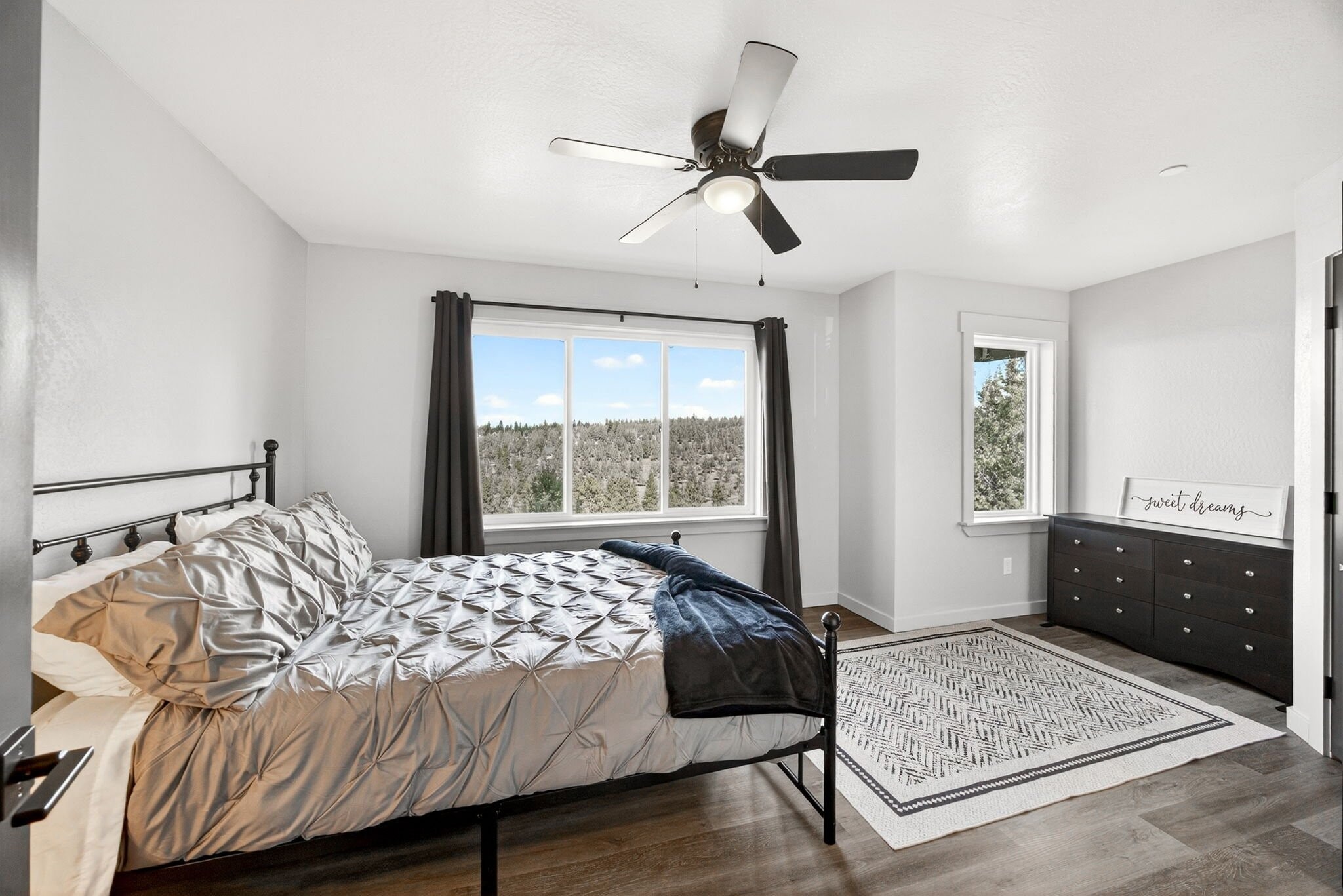 Building Photo - 4715 Red Tail Dr