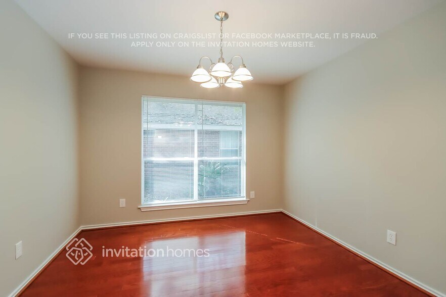 Building Photo - 203 Shale Run Pl