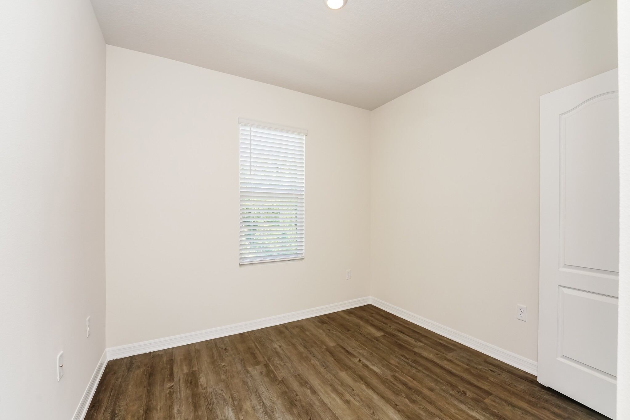 Building Photo - 67 Calle Grande St