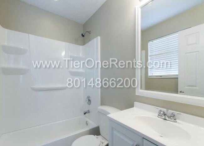 Building Photo - This property offers a NO DEPOSIT option a...