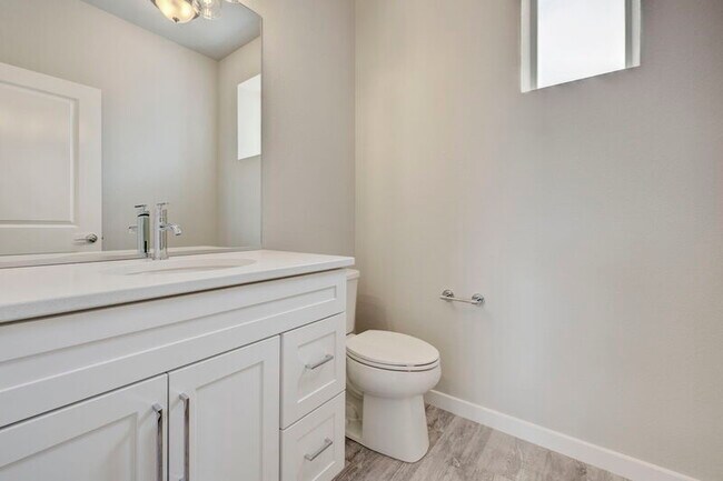Building Photo - 8714 Vaunt Ct