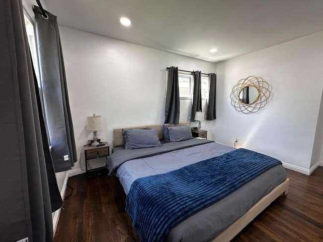 Building Photo - 15732 Covello St