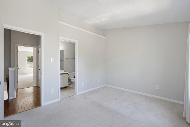 Building Photo - 13945 Big Yankee Ln