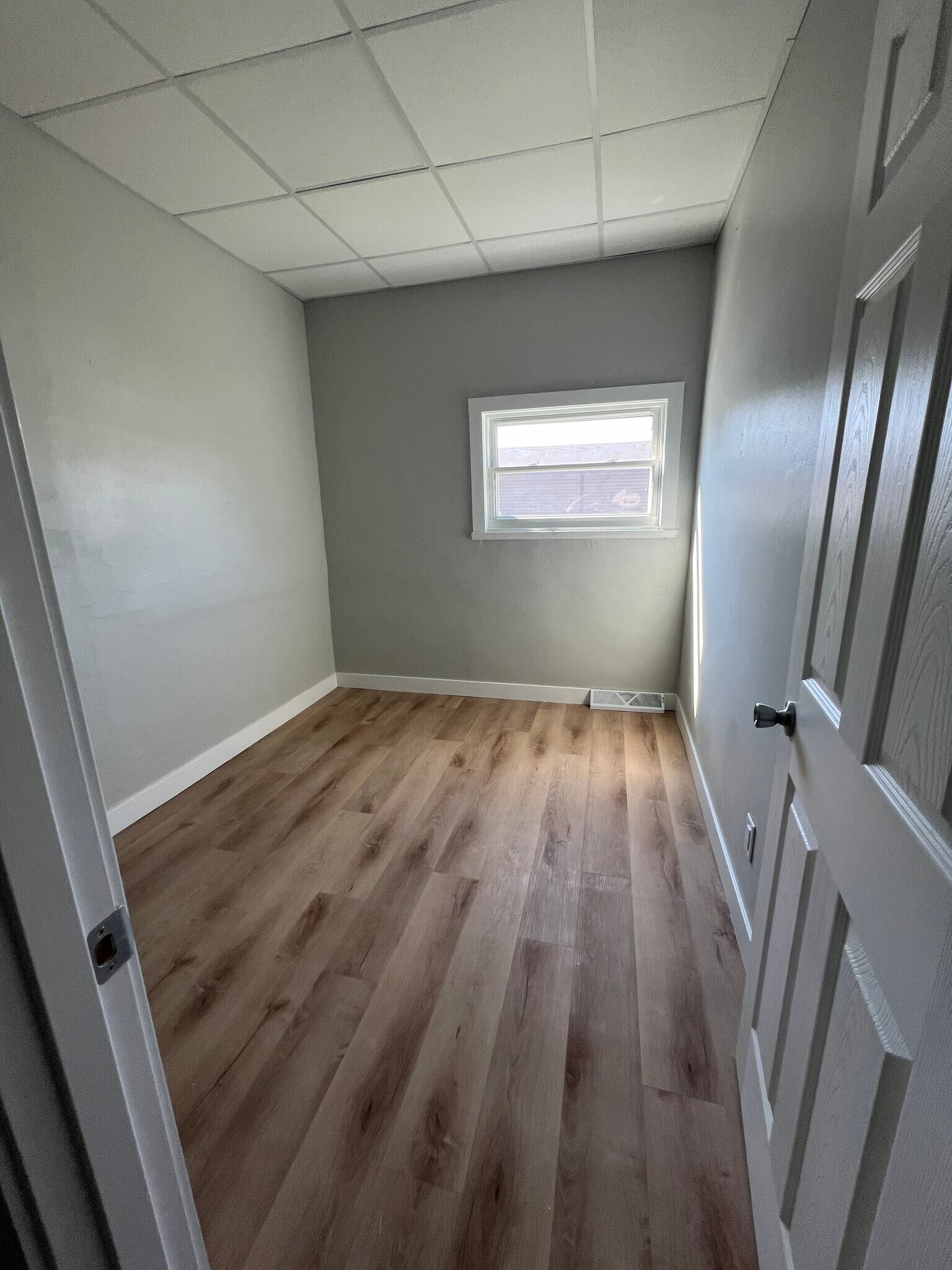 Bedroom - 515 Railroad St
