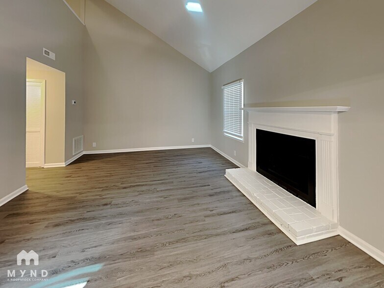 Building Photo - 3268 Priest Woods Dr