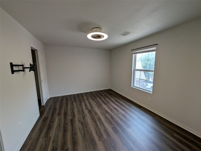 Building Photo - 14819 Grove Canyon Ct