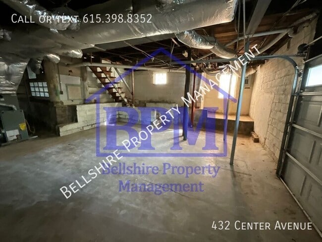 Building Photo - 432 Center Ave