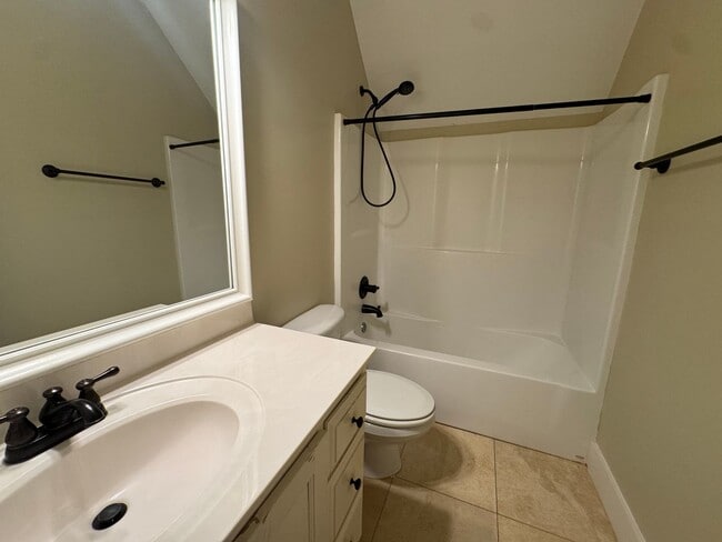 Building Photo - Waters Home