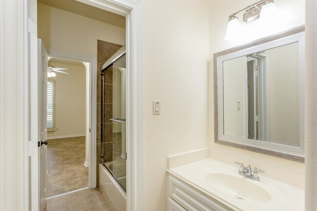 Building Photo - 9227 Mystic Falls Ln