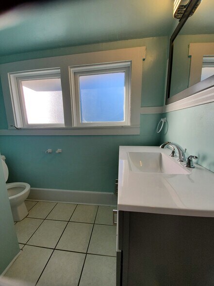 Building Photo - 5511 11th St