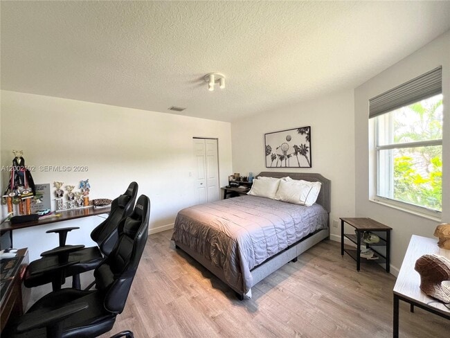 Building Photo - 2486 Bay Isle Dr