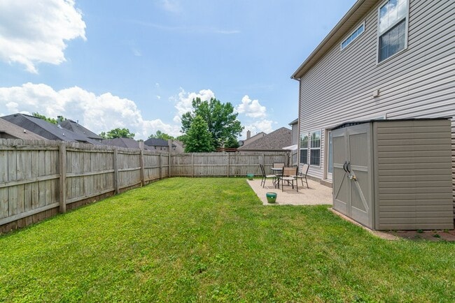 Building Photo - 17011 Bowline View Trail