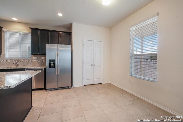 Building Photo - 9822 Silver Mist Wy