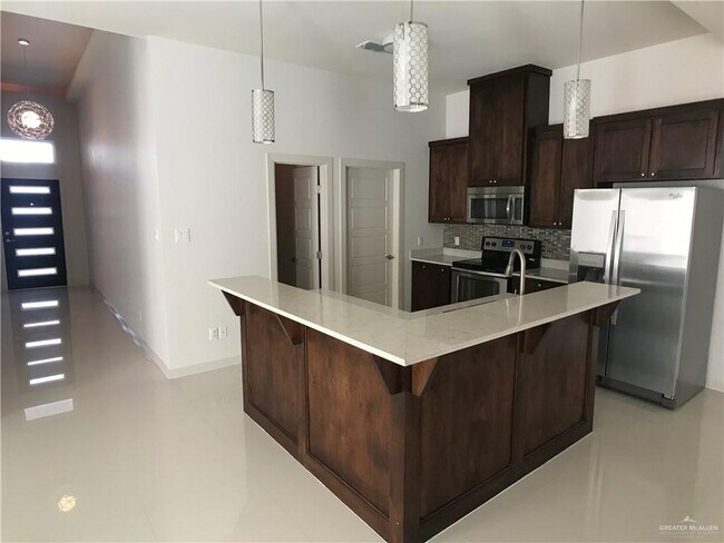 Building Photo - 27 N 51st St