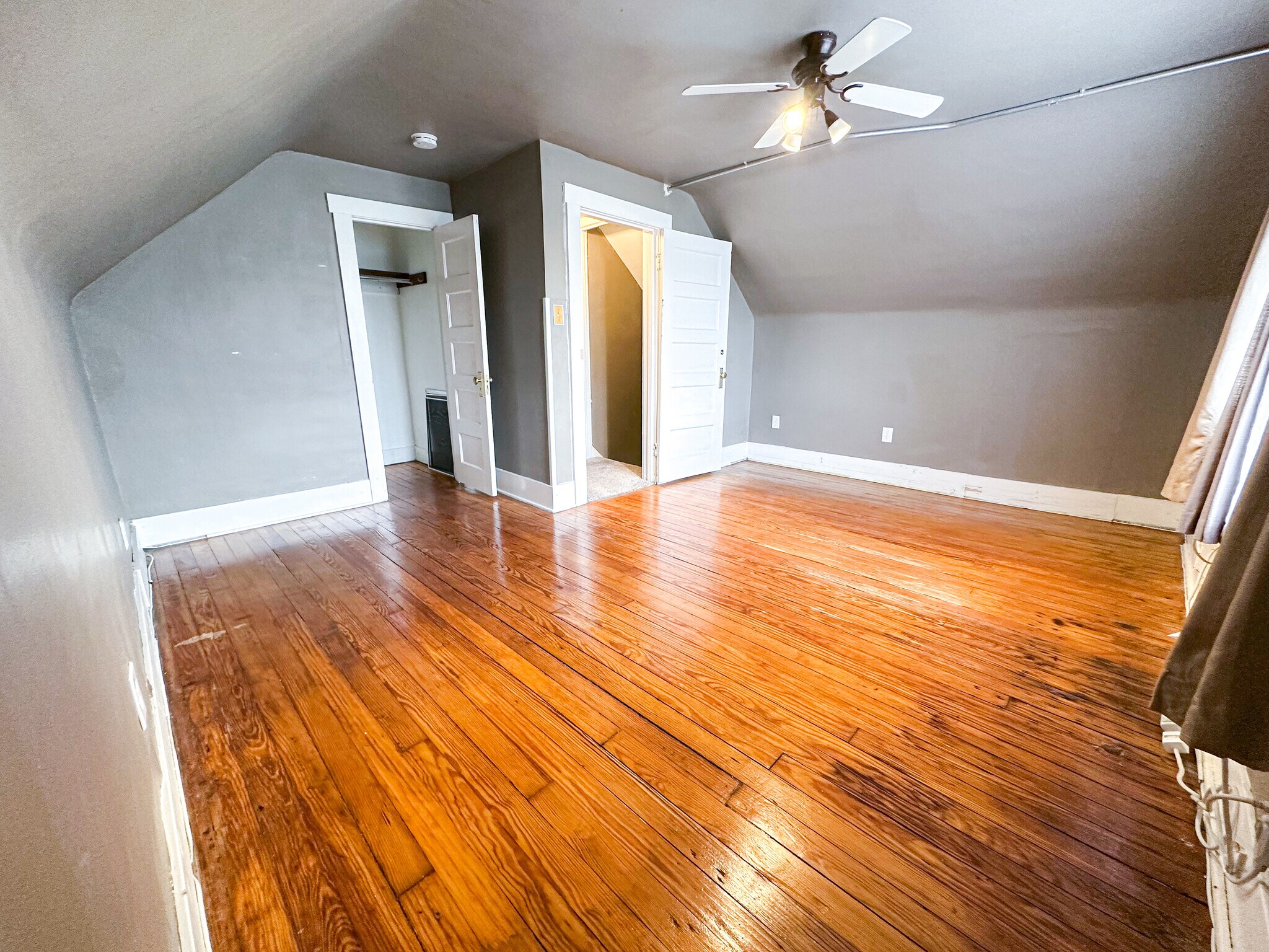 Building Photo - 1325 24th St