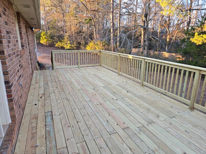 Building Photo - 1231 Kelleytown Rd