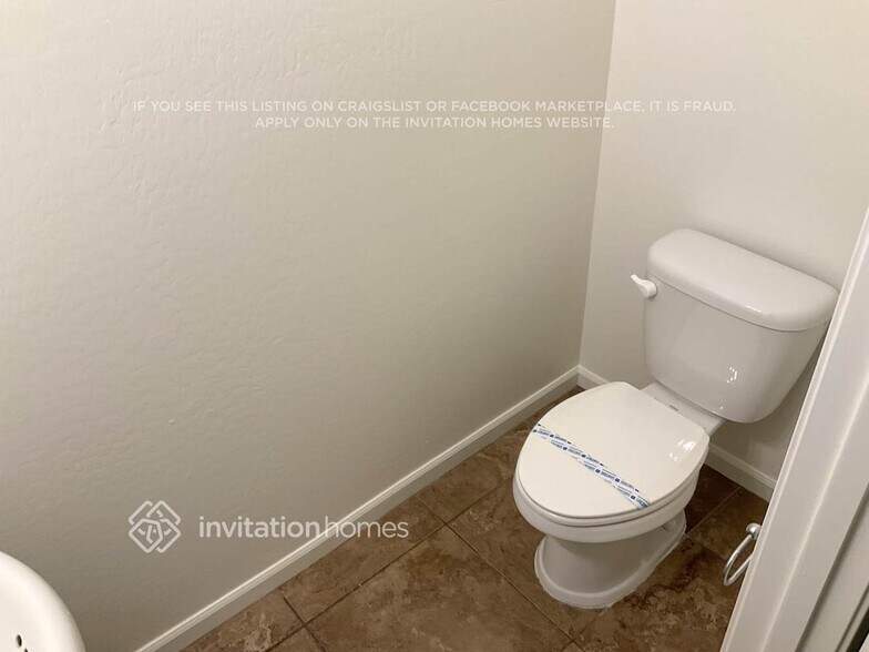 Building Photo - 3386 E Liberty Ln