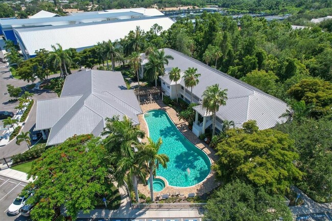 Building Photo - 3702 54th Dr W