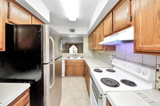 Building Photo - 12667 Windsor Village Dr