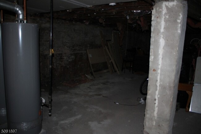 Building Photo - 48 N 18th St