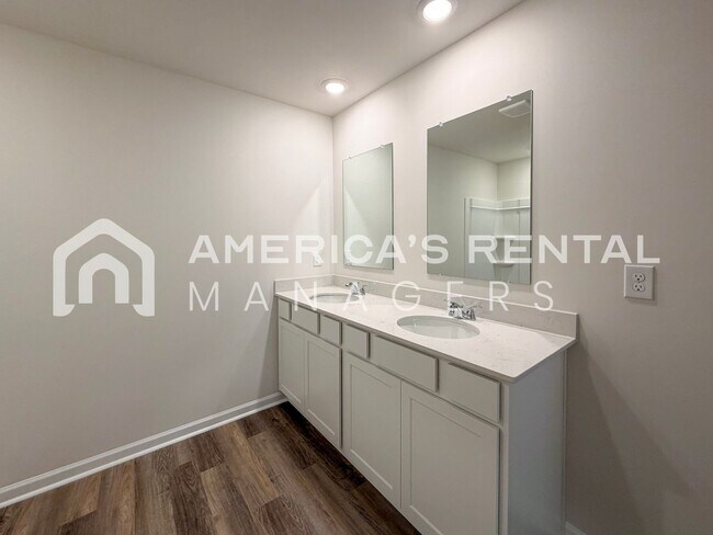 Building Photo - 9908 Sequoyah Cv Dr SE