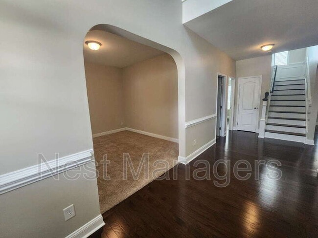 Building Photo - 113 Tellmont St