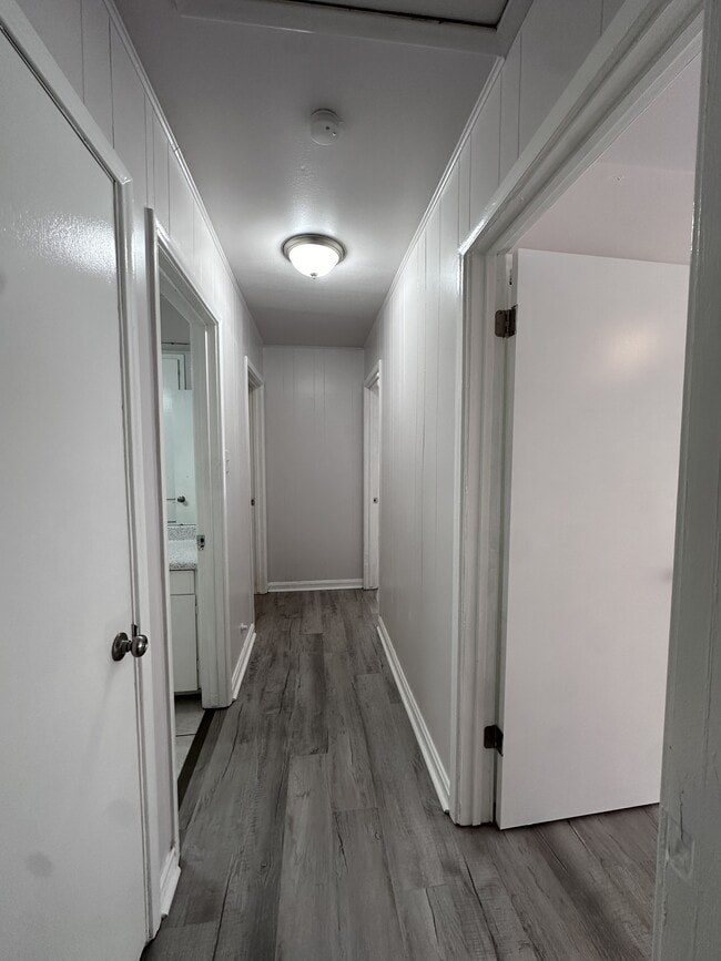 Building Photo - 5813 Norvel Dr