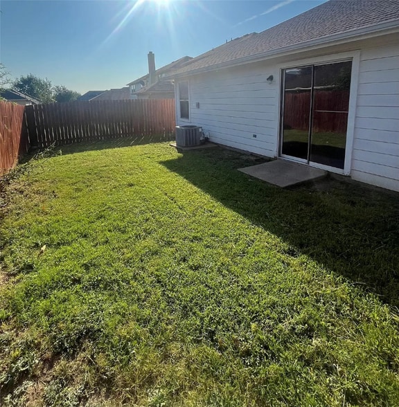 Building Photo - 7045 Wax Berry Dr