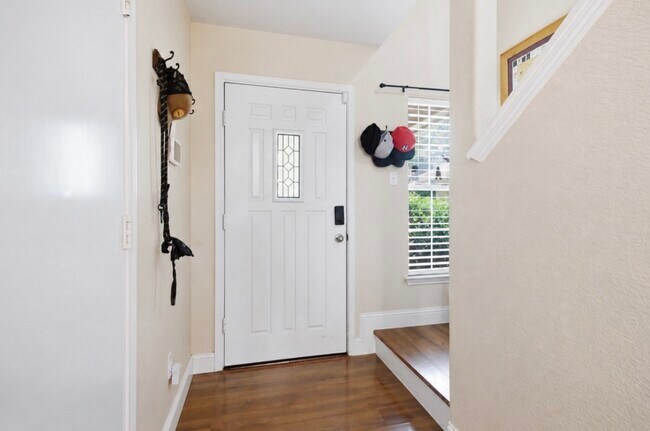 Building Photo - 11521 Autumn Ash Dr