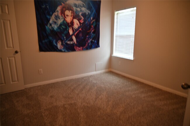 Building Photo - 5755 Lightstone Ln