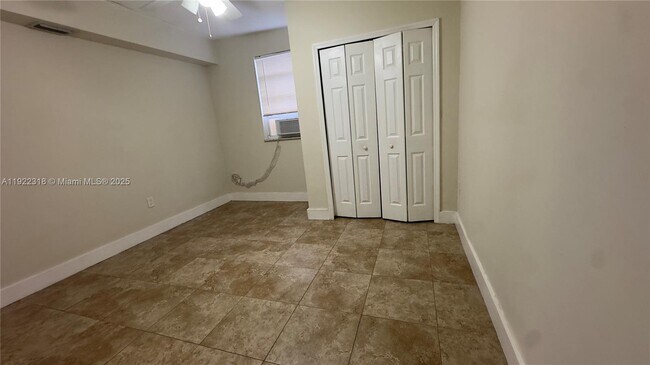 Building Photo - 5125 SW 102nd Ave