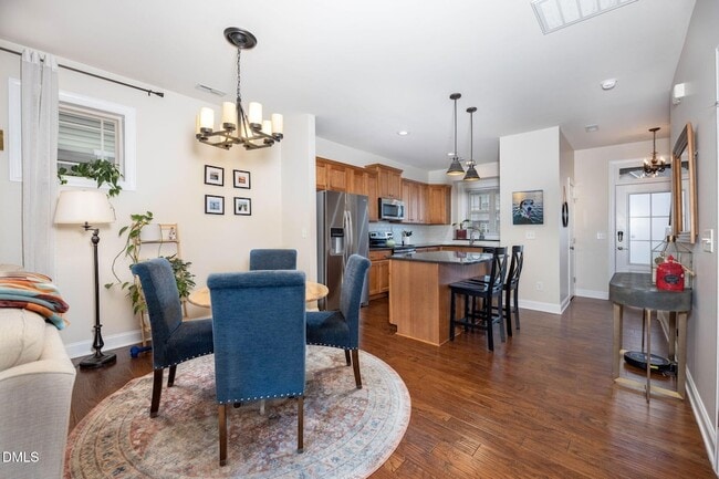 Building Photo - 2816 Piedmont River Way