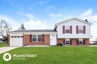 Building Photo - 12097 Hazelhurst Dr