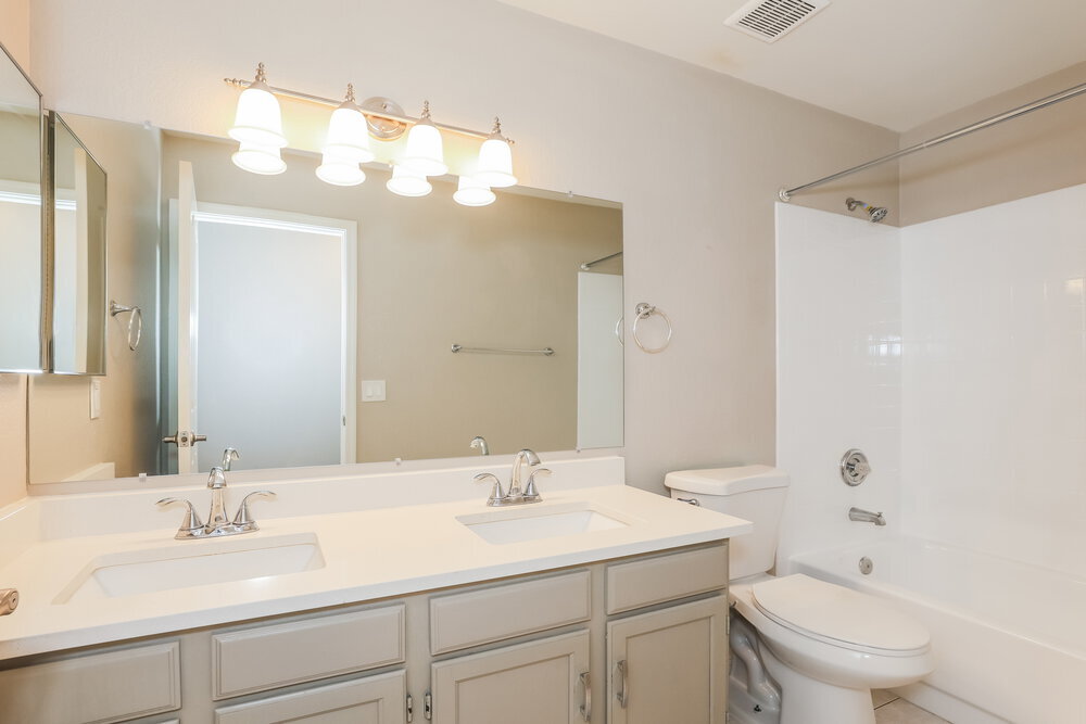 Building Photo - 23837 N 40th Dr