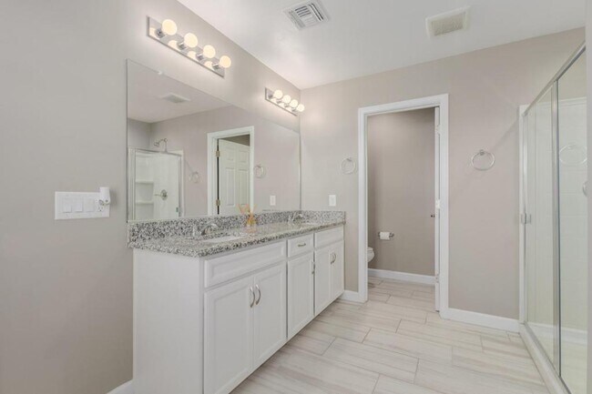 Building Photo - 6711 E Via Arroyo Largo