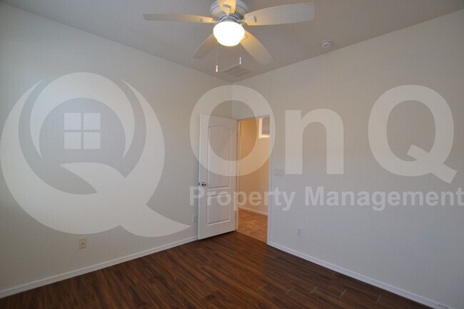 Building Photo - 9182 W Black Hill Rd