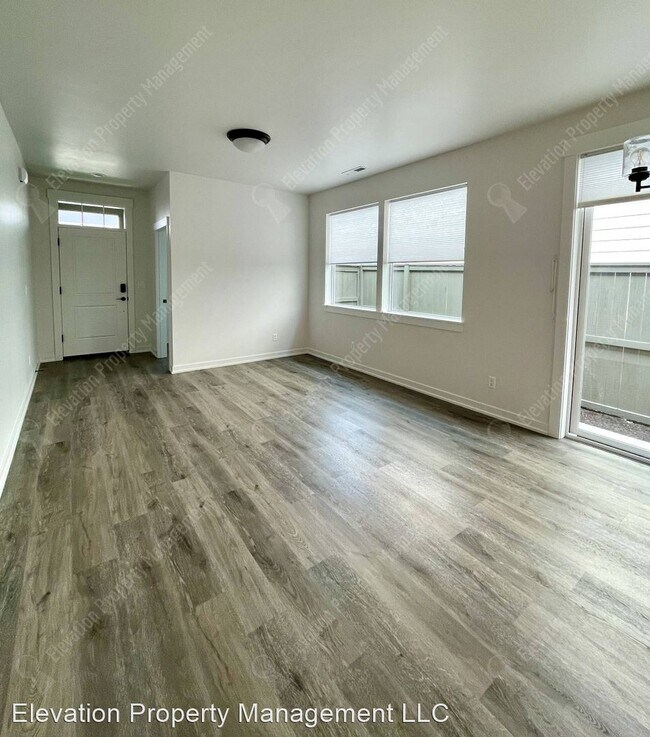 Building Photo - 2 br, 2 bath House - 20725 SE Iron Horse L...