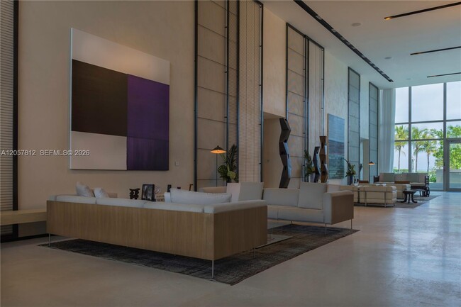 Building Photo - 10201 Collins Ave
