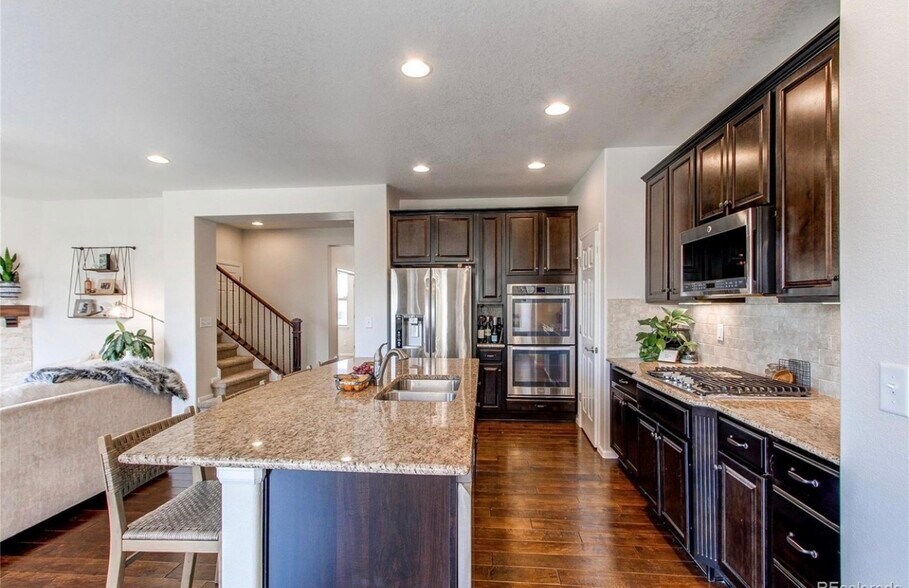 Building Photo - 14969 Melco Ave