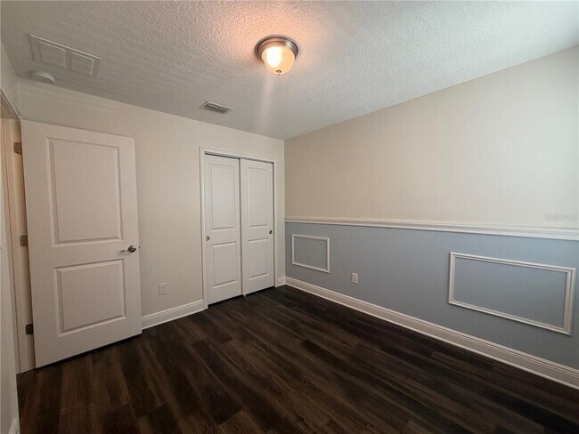 Building Photo - 14263 Damselfly Dr
