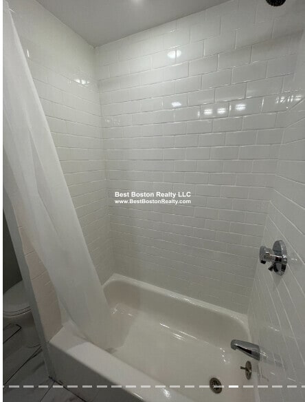 Building Photo - 309 Highland Ave