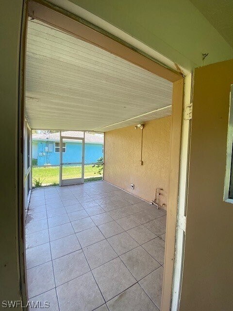 Building Photo - 1459 Paxton Terrace