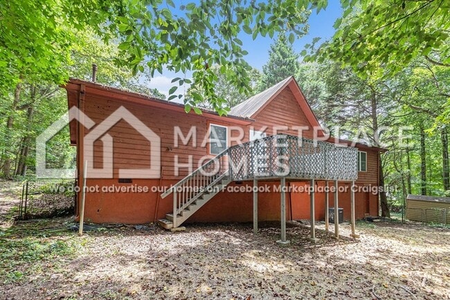 Building Photo - 4901 Mockingbird Ln