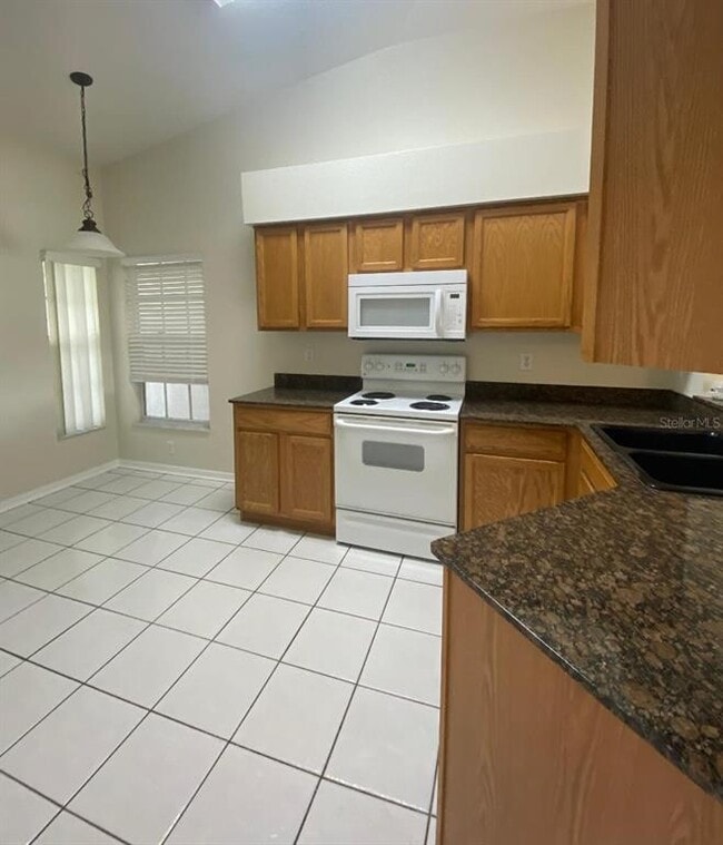 Building Photo - 25456 Geddy Dr
