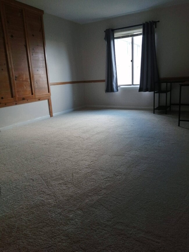 Master bedroom - 3101 S Manchester St