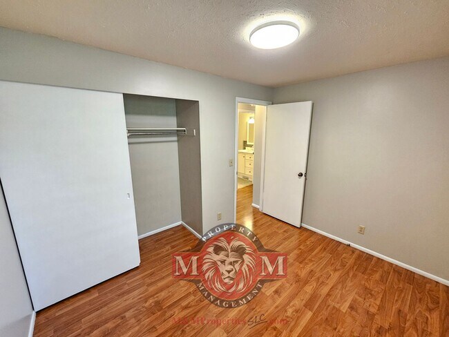 Building Photo - 7067 Bello Ave