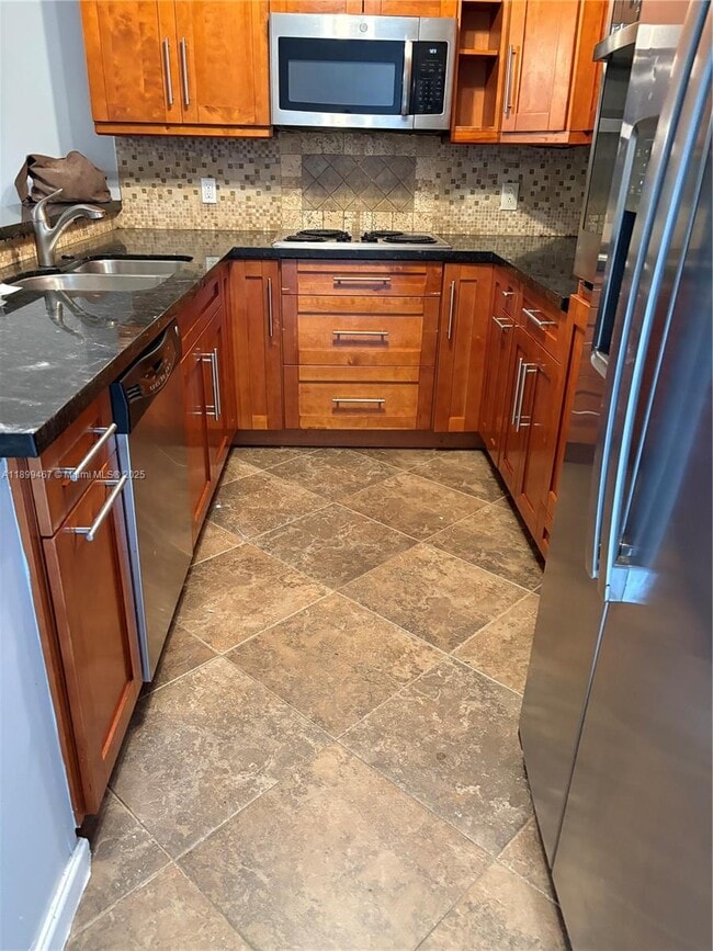 Building Photo - 16531 NE 35th Ave